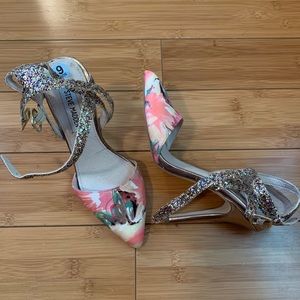 Steve Madden pink floral heels